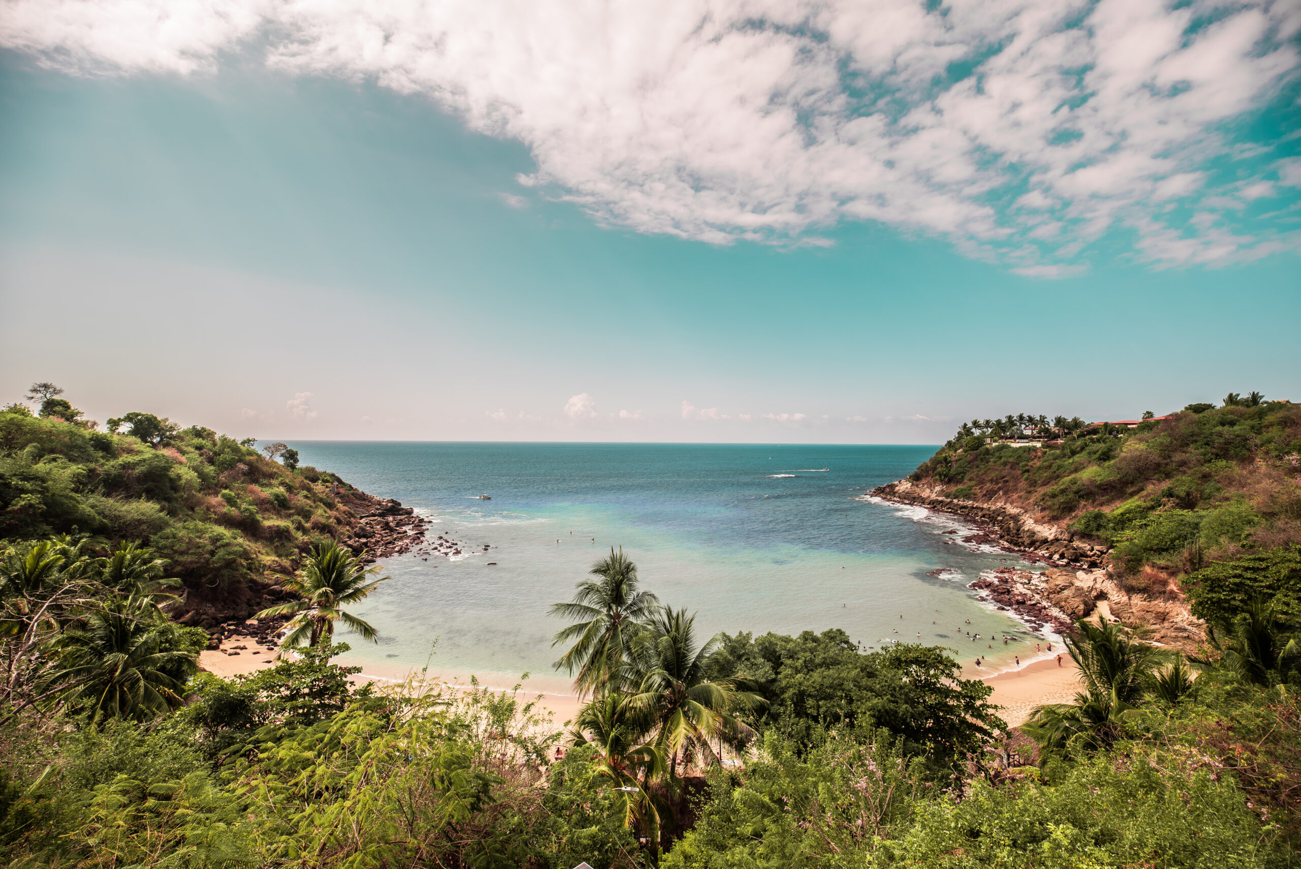 Paquete a Puerto Escondido