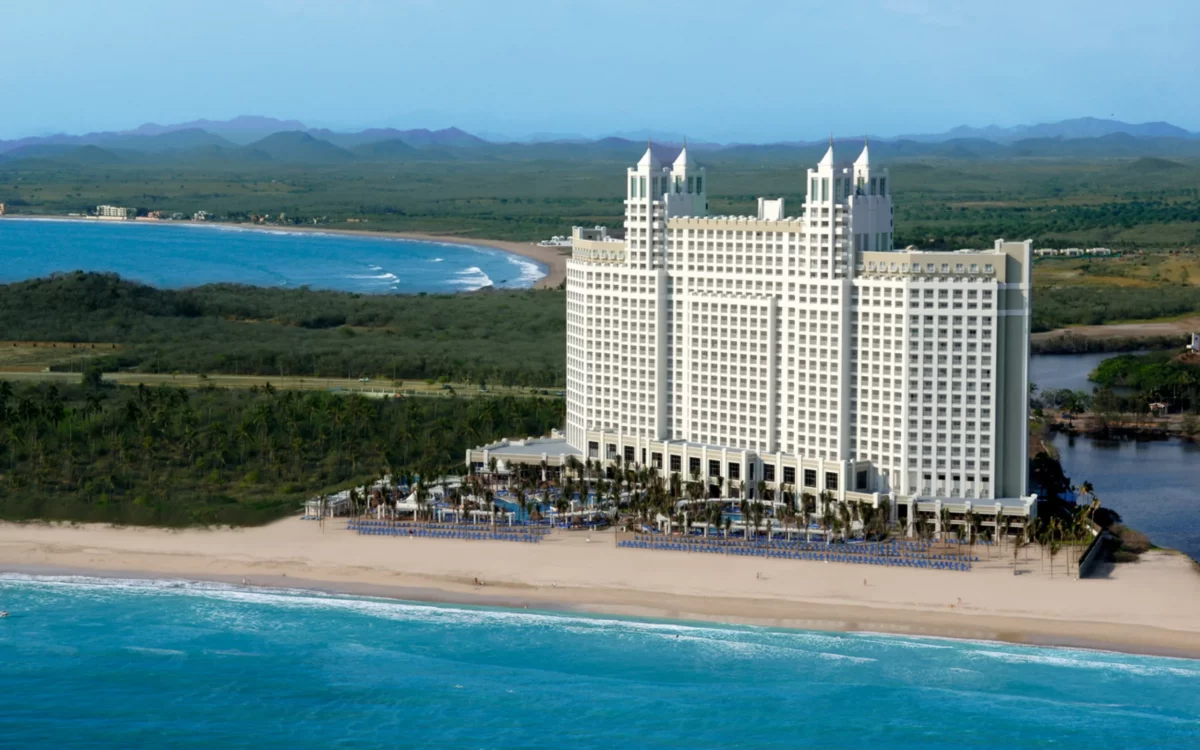 Riu Emerald Bay